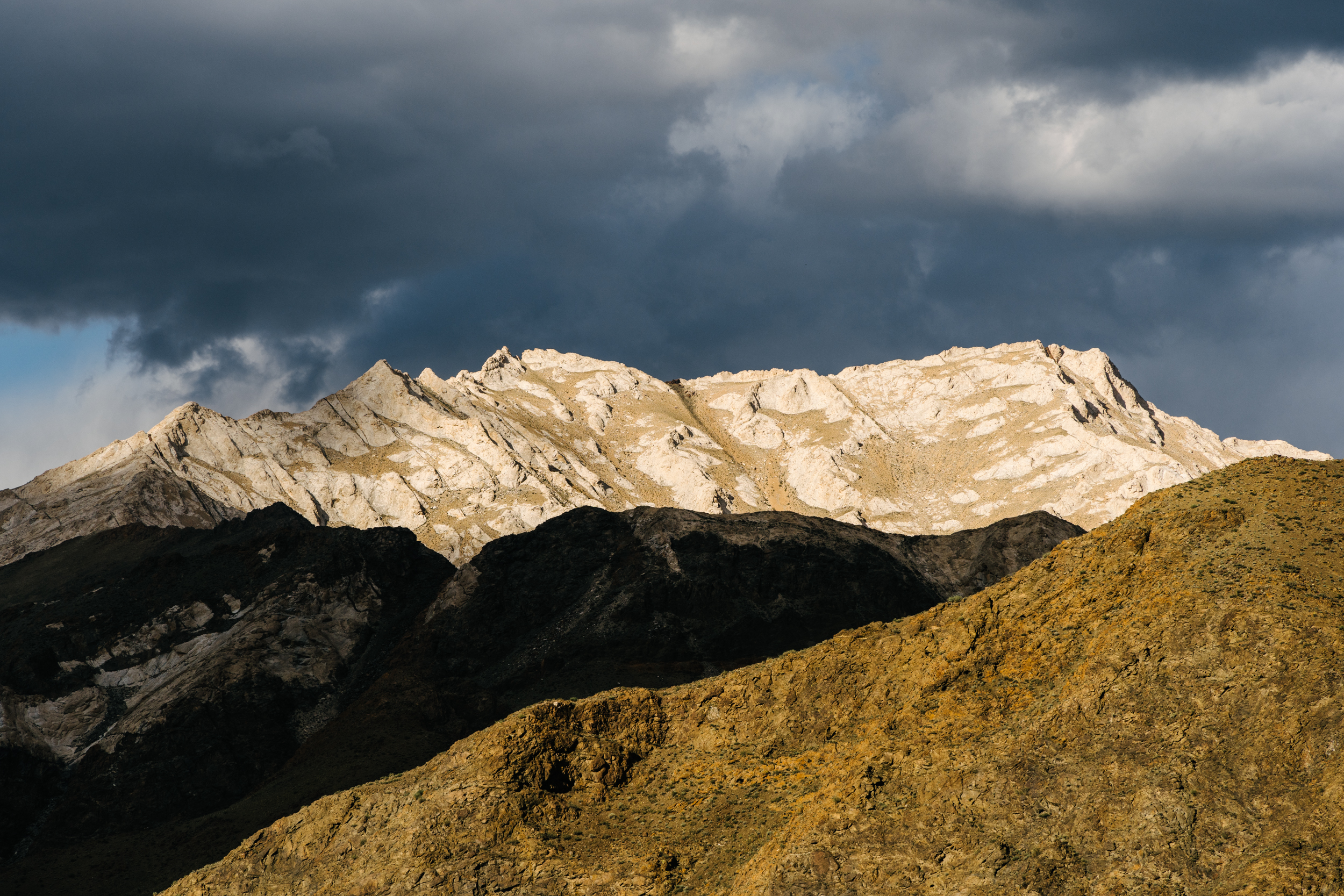 The Altai Traverse: Finding Tracks in the Mongolian Countryside