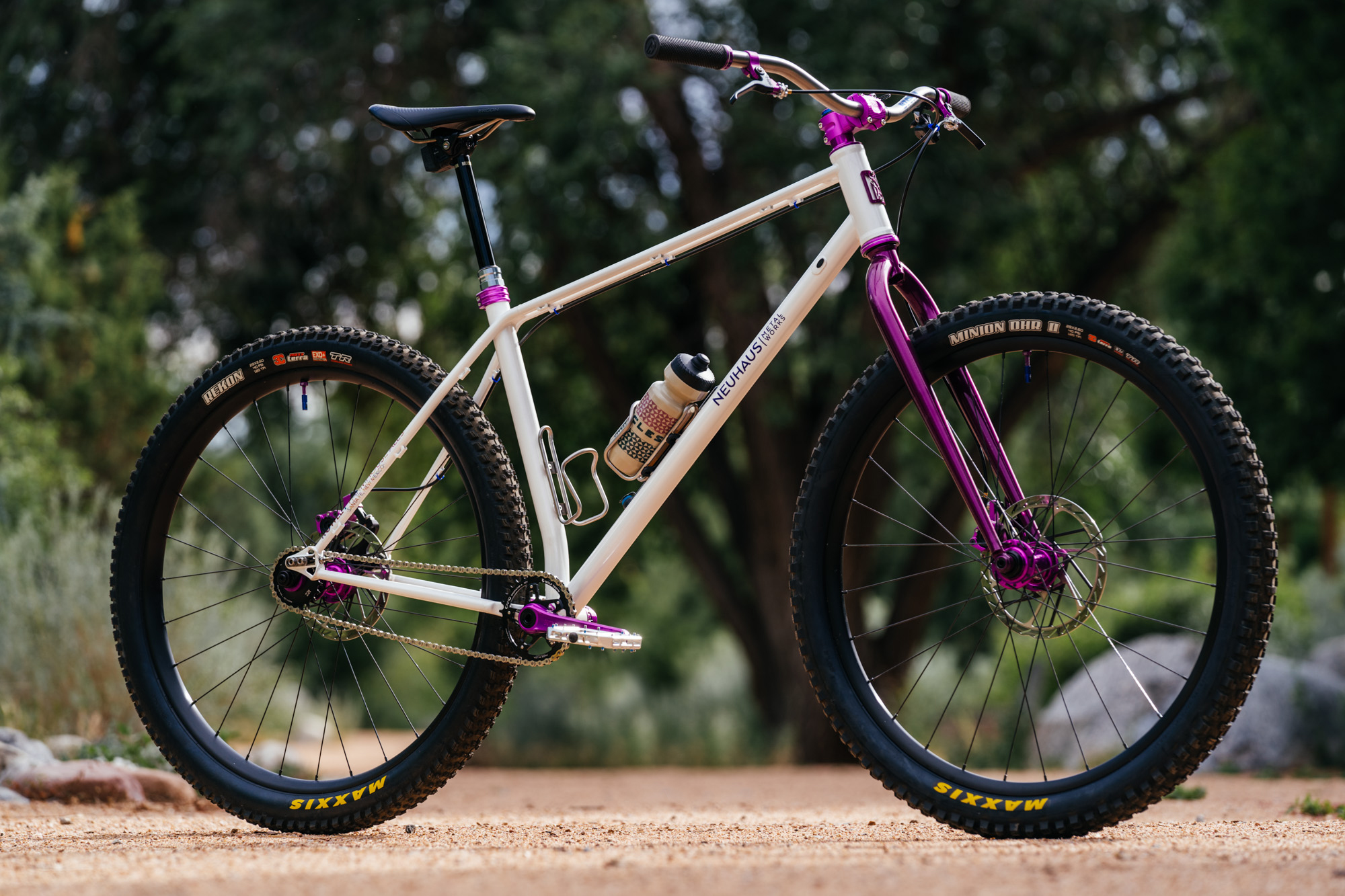 2023 MADE Bike Show Hype: John Rowley's Custom Neuhaus