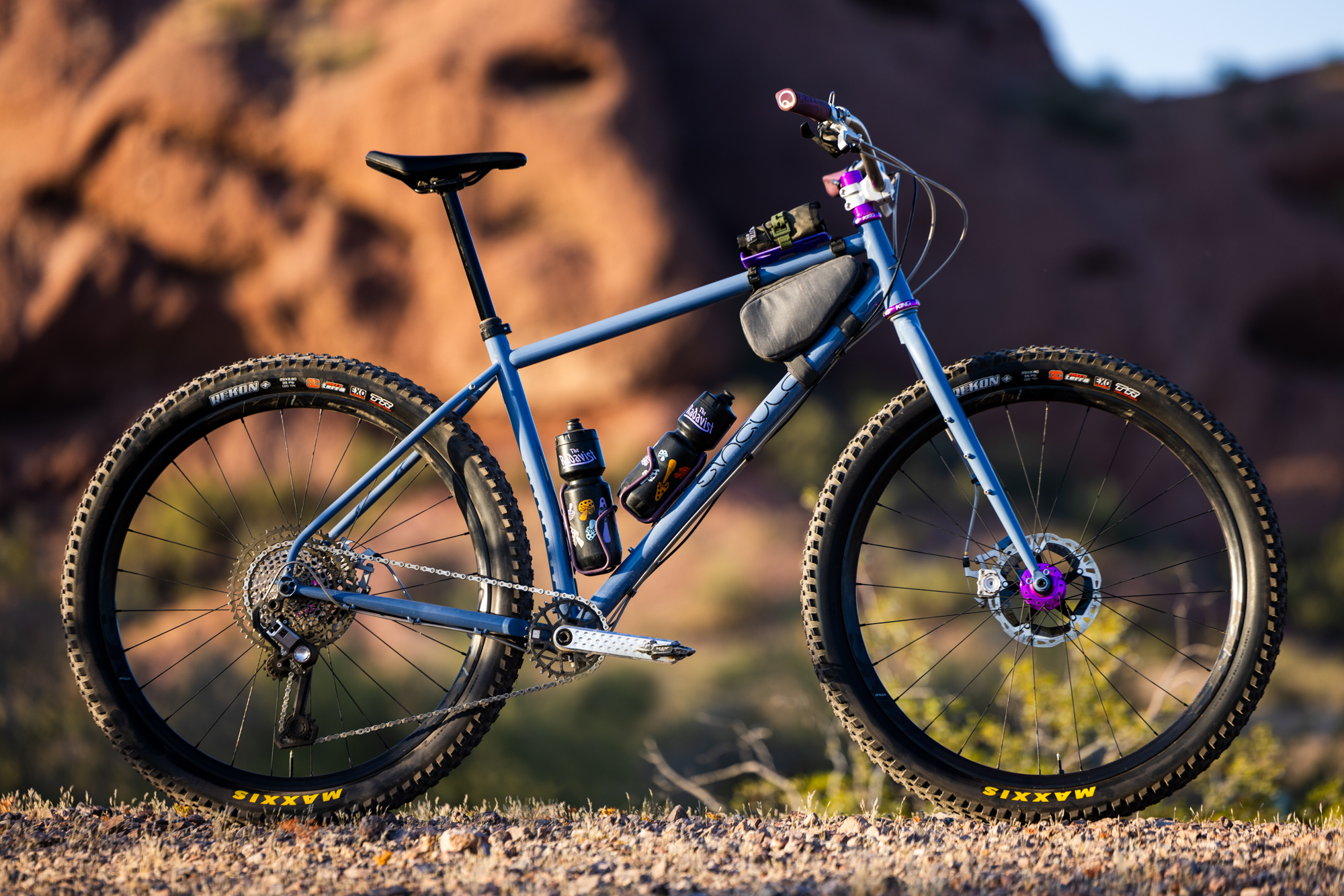 Singular Cycles Announces Complete Builds | The Radavist | A group