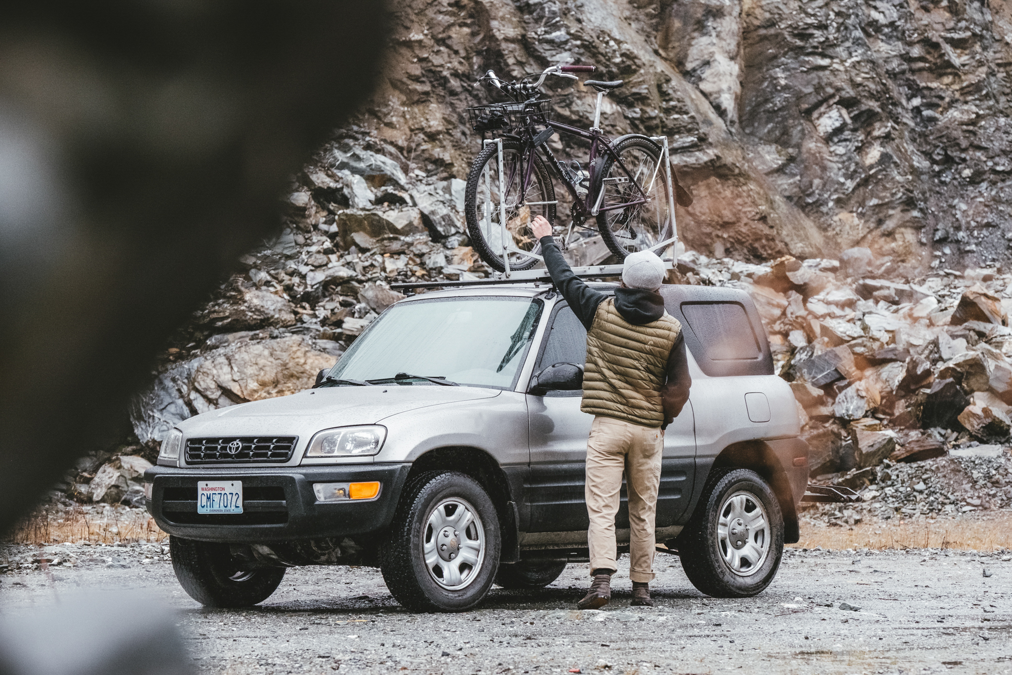 Radical Rigs: Logan Nelson’s 1999 Toyota RAV4 and Gary Fisher Aquila ...