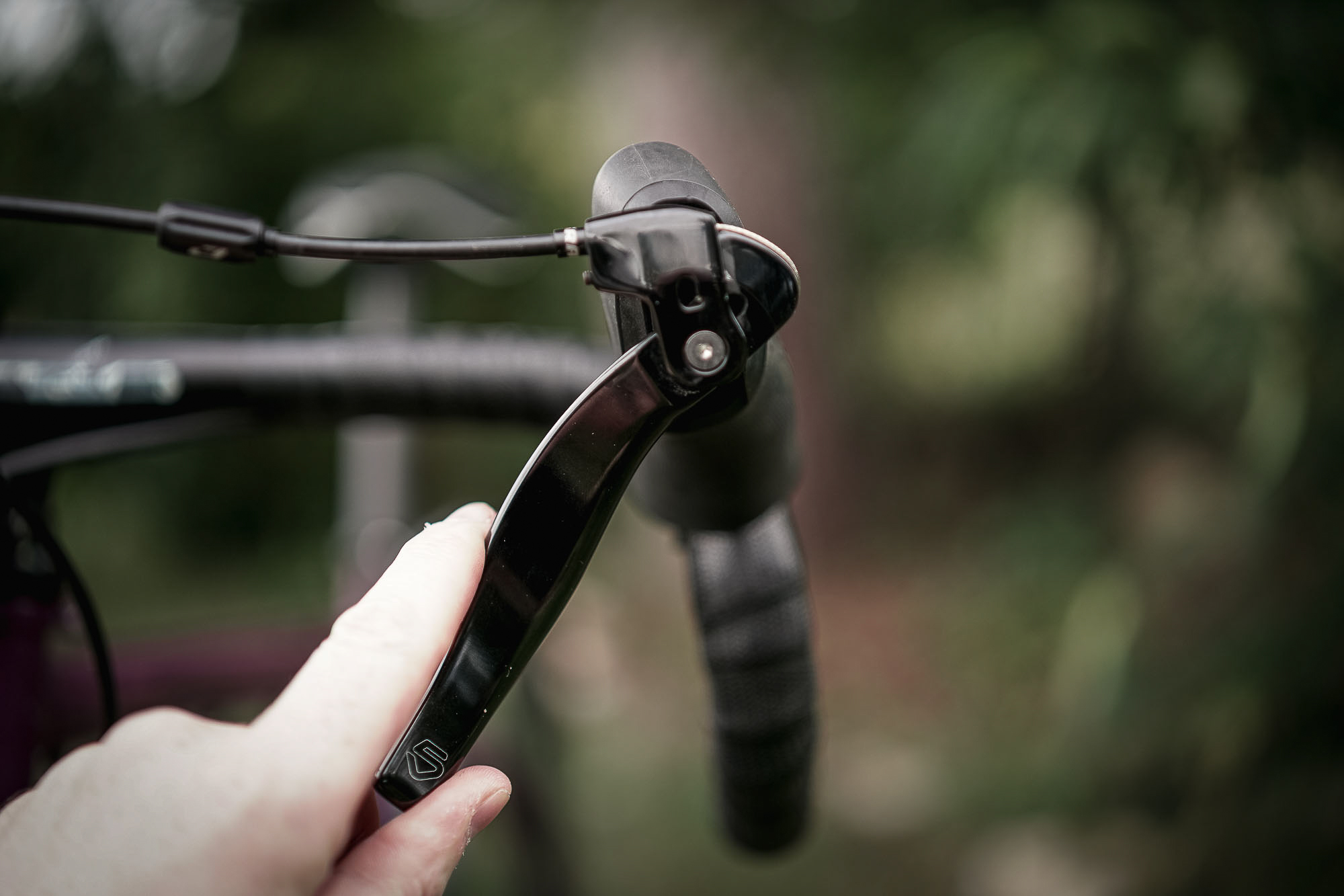 Cinq Shift_R Road Review