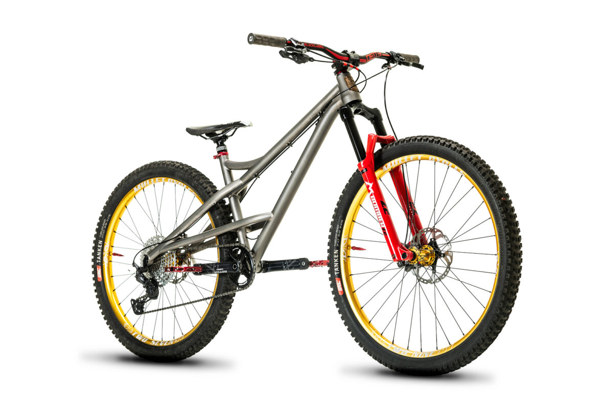 タイニークラッシュ GENERIC MULLET DRT x snap and sarukan 