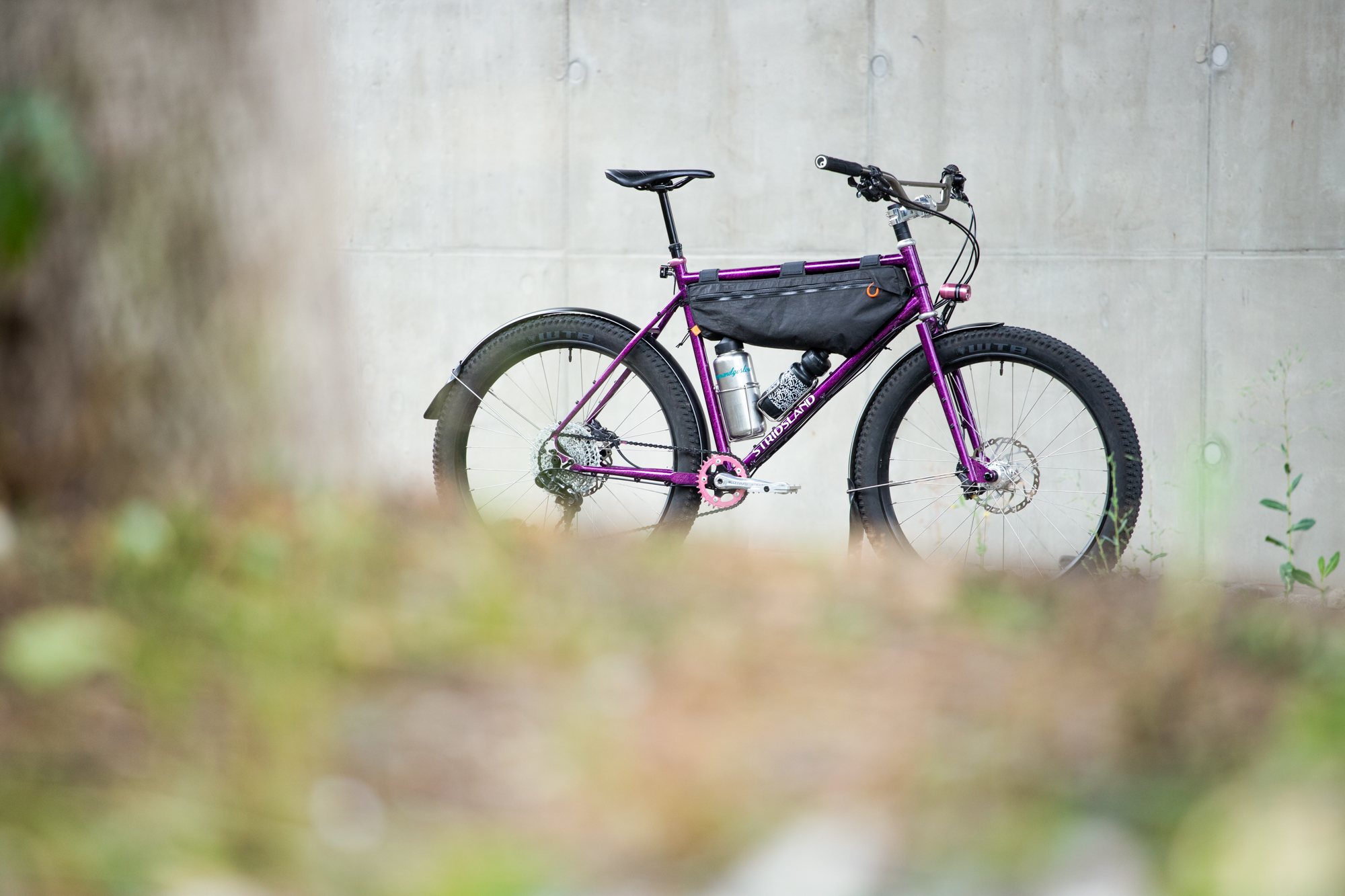 Stridsland Beachcomber Review: Fenders, Dynamos, and Wheelies