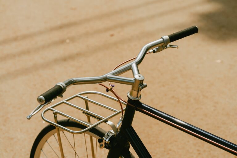 Simworks_Still-Cruisin_Bar-1-