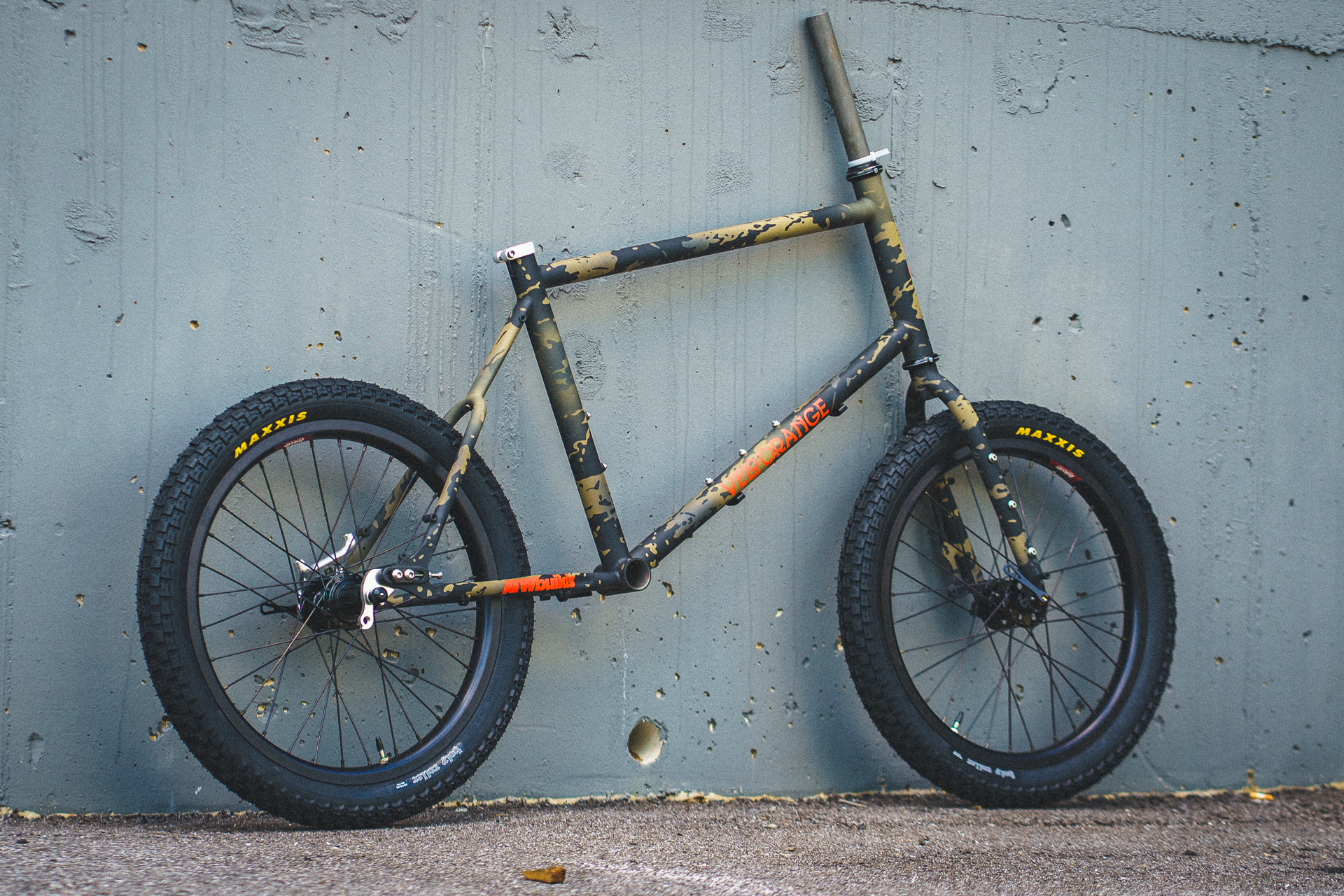 Velo Orange Special Edition Neutrino Raffle For a Great Cause