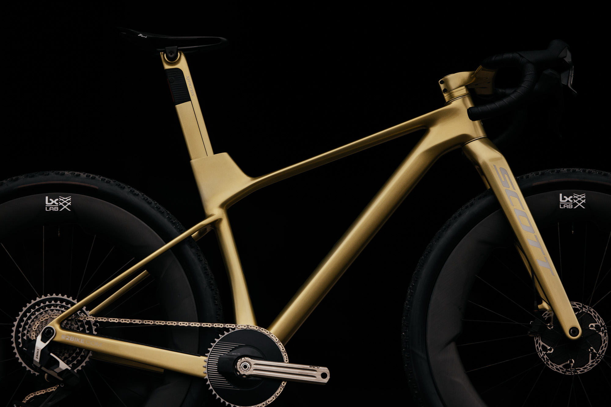Dangerholm and His Gilded Modified Scott Scale RC Drop-Bar 29er