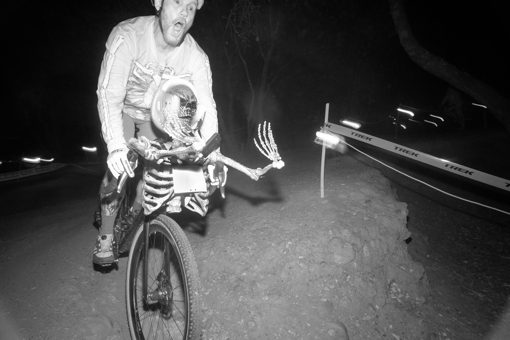 Folsom Rodeocross Halloween: Leave Your Body and Soul At The Door – Erik Mathy | The Radavist