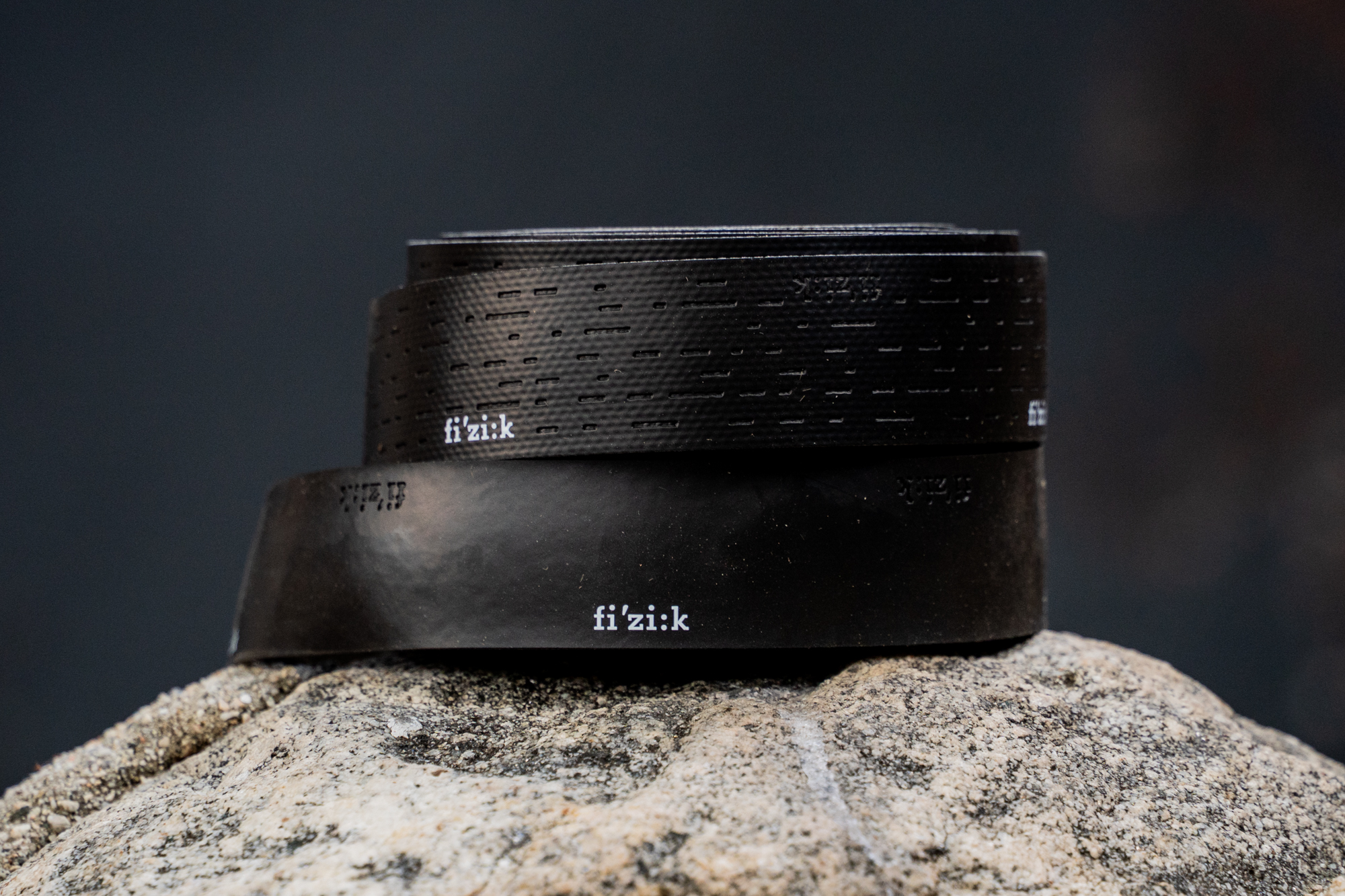 Fi’zi:k Terra Bondcush Tacky Vs. Terra Solocush Tacky Bar Tapes: Thick and Thick