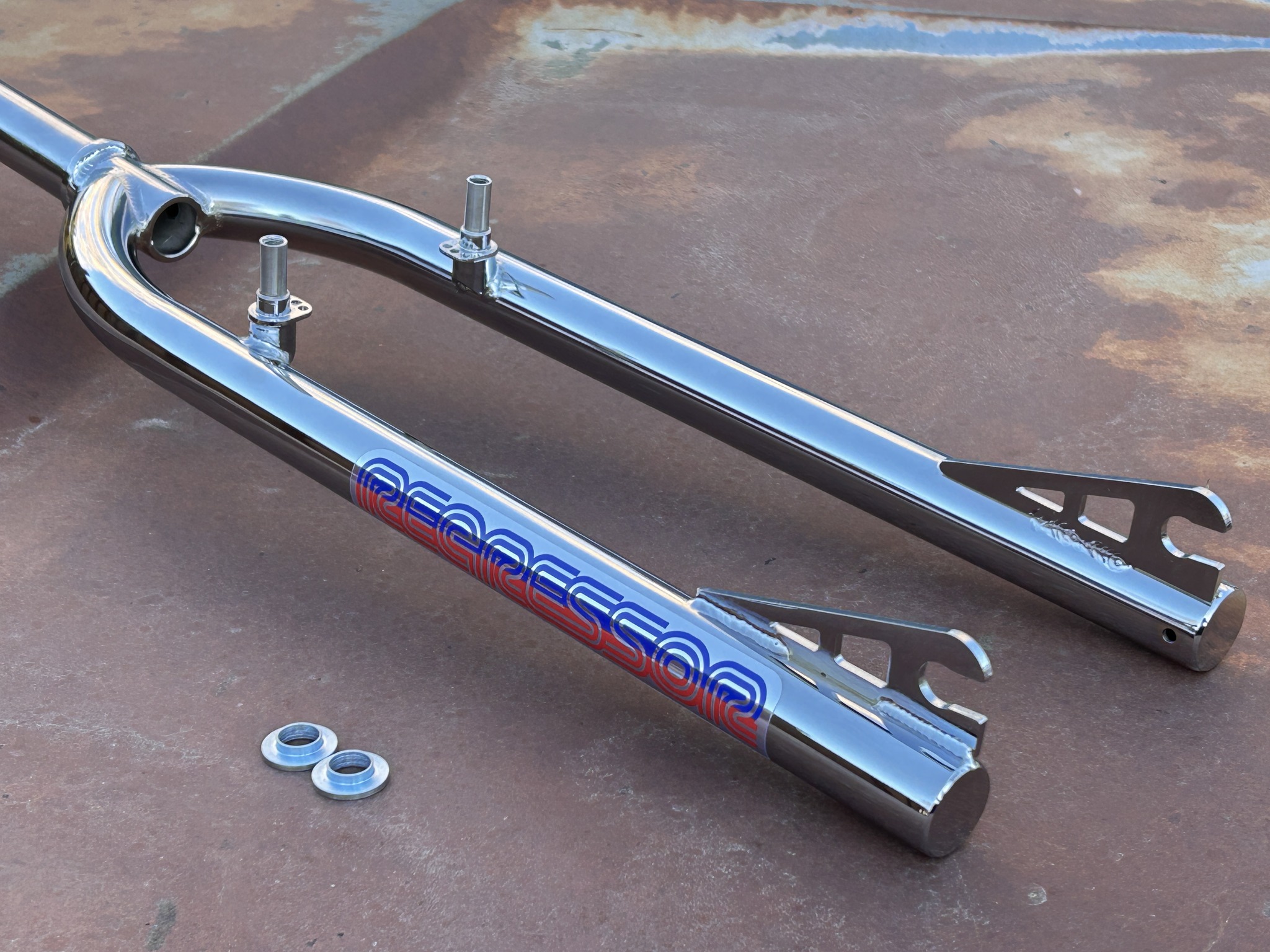 House of Looptail Regressor Forks are Here | The Radavist | A