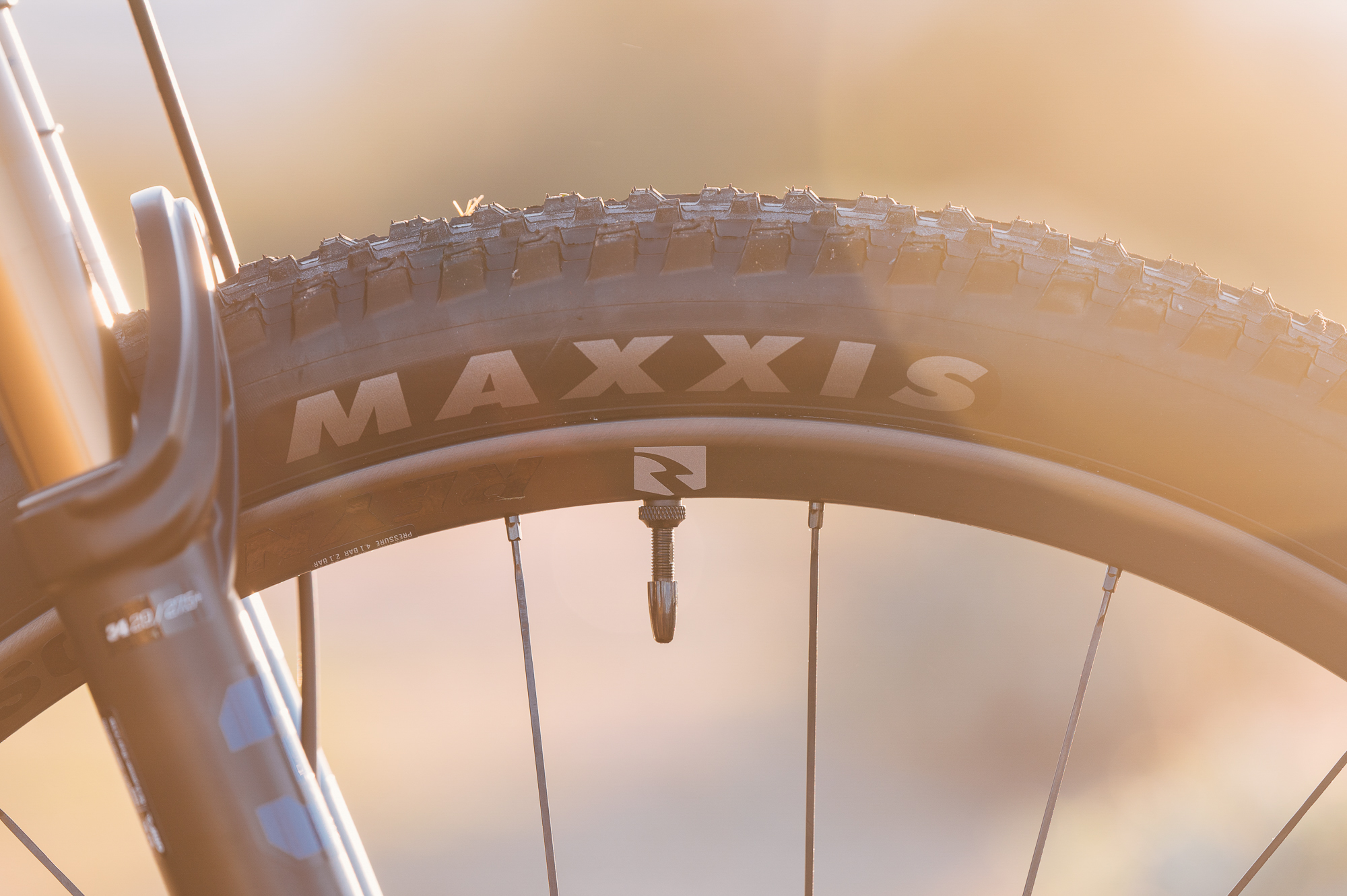 2026 Pivot Mach 4SL Review