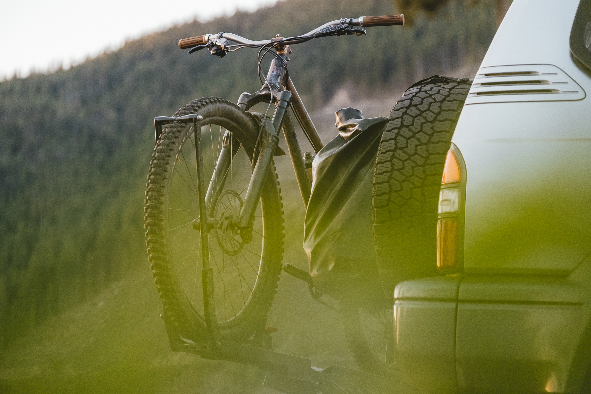 Radical Rigs: Paul Kalifatidi's 1996 KZJ95 Land Cruiser Prado and