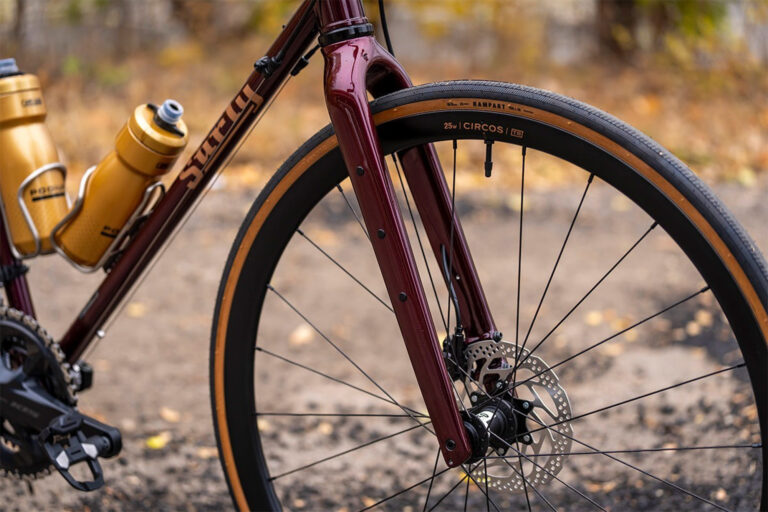 Surly Releases The New Midnight Special With A *GASP* Carbon Fork