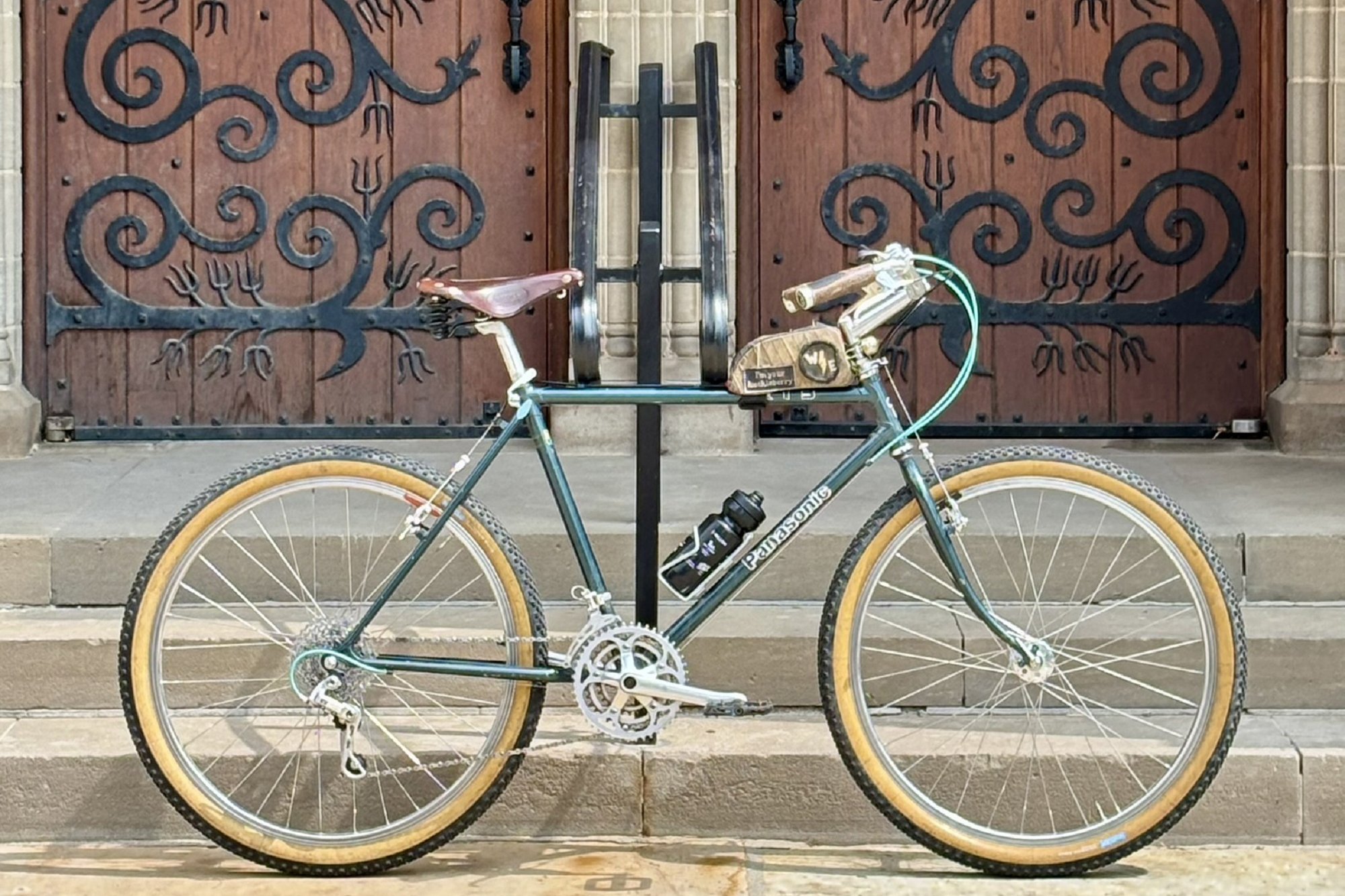 Readers' Rides: Riley's 650b Panasonic RTB Dirt Cruiser | The