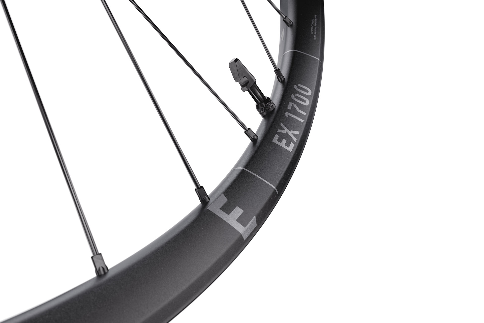 New DT Swiss 1700 Wheel Lineup: Asymmetric Rims, Anti-Pedal