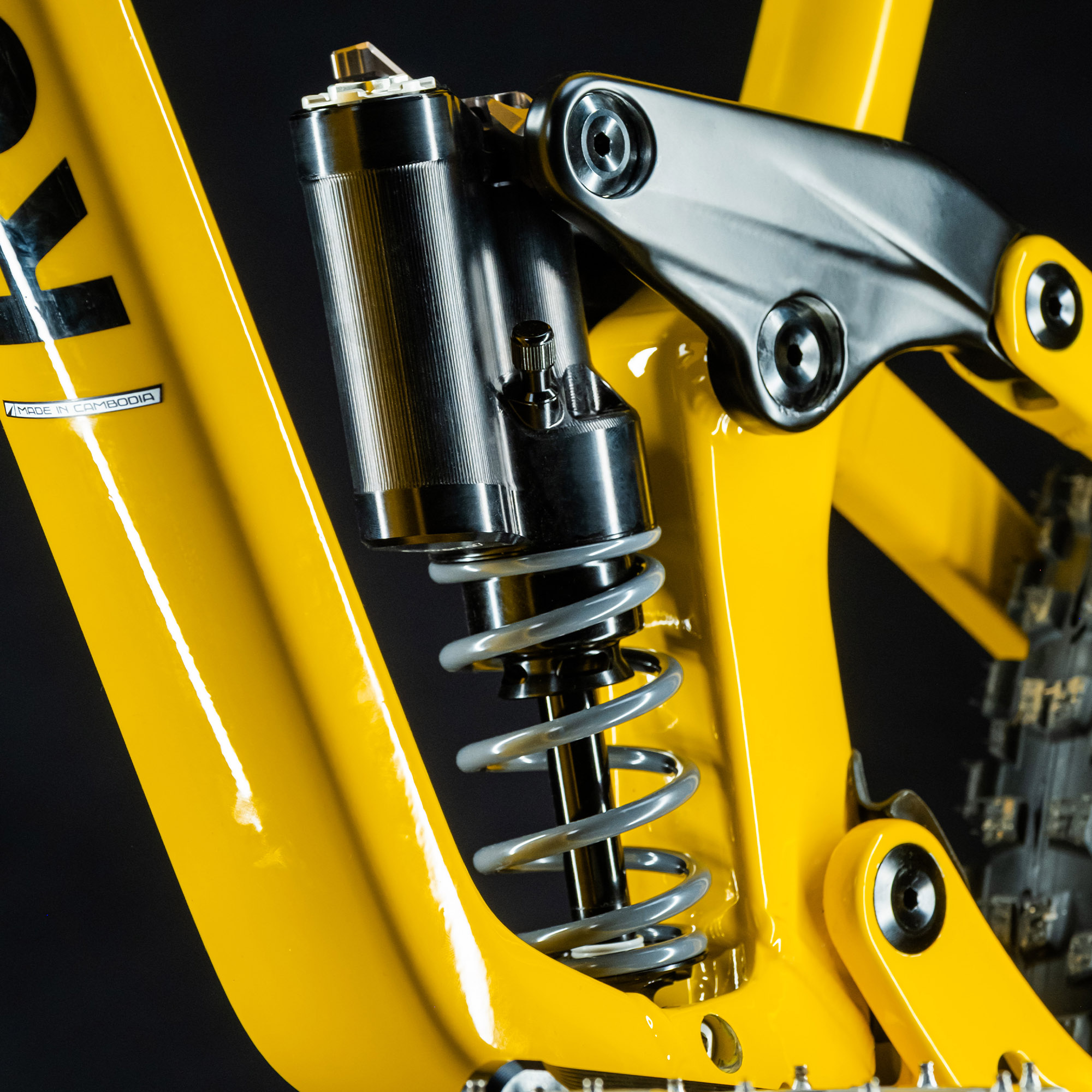 Intend Disc Rotor The Intend BC Rover Blackline Hybrid Shock is Stunning | The Radavist ...