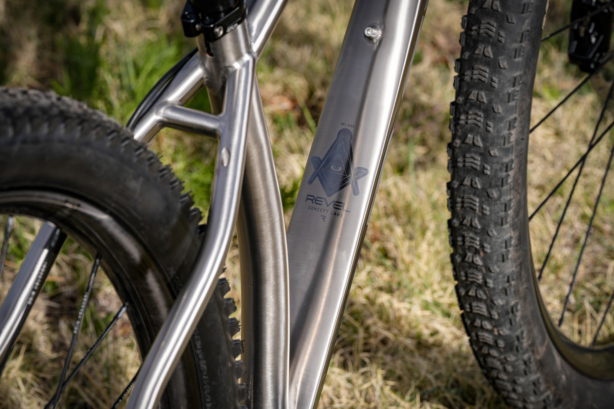 Revel Bikes Project El Jefe Grande 32er | The Radavist | A group of ...