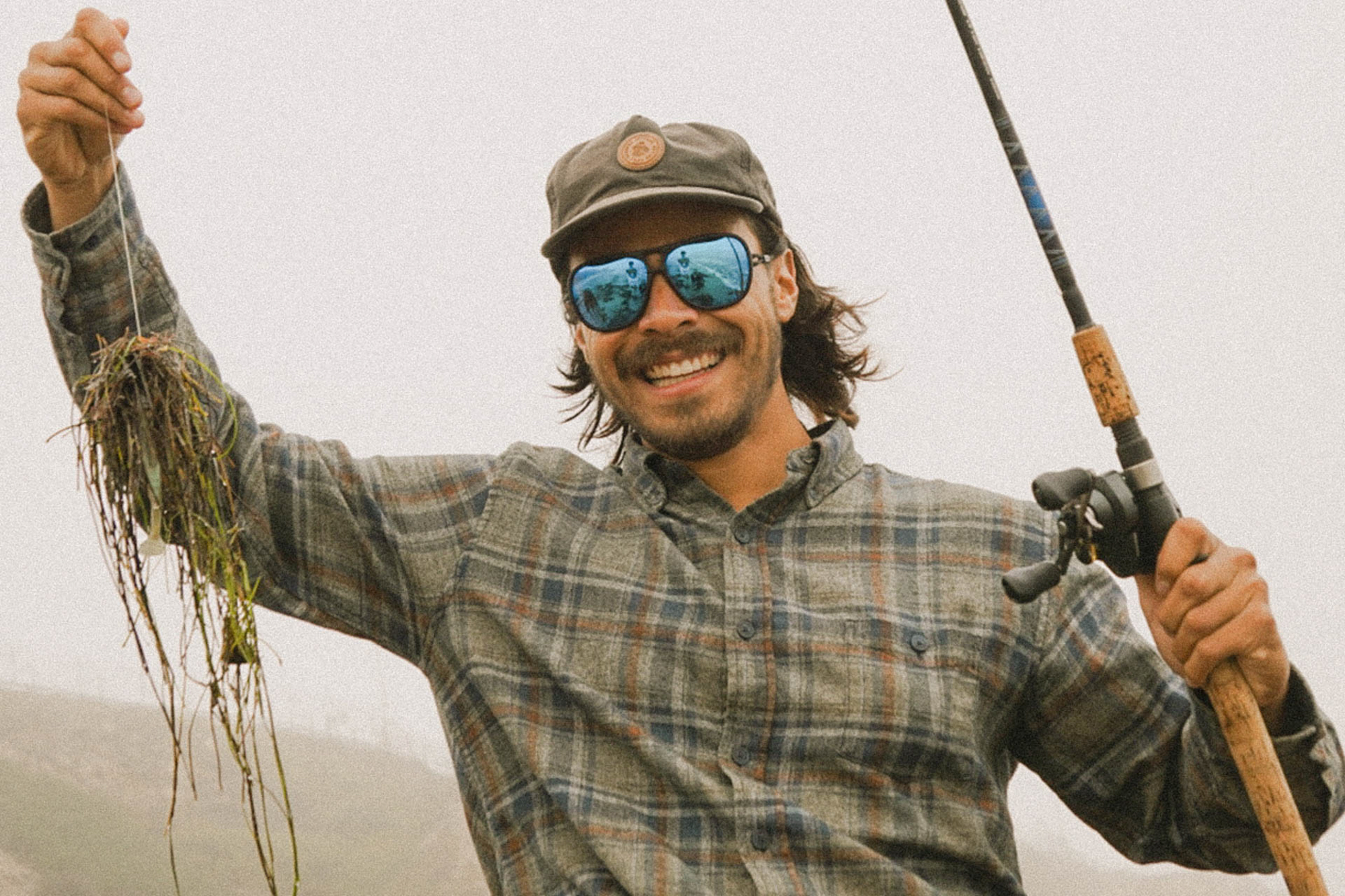 Ombraz Releases Blue Mirrored Optics Across its Armless Sunglasses