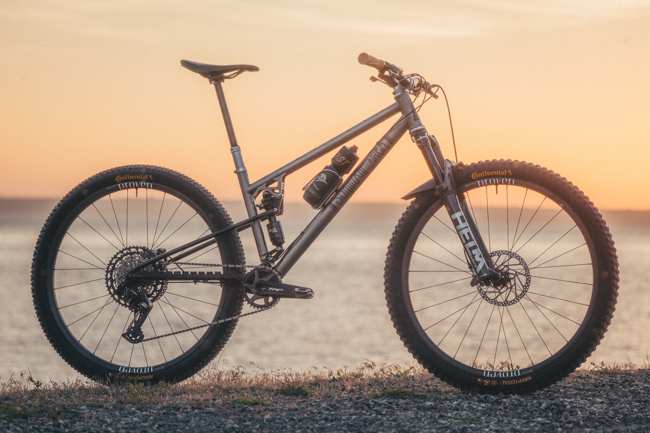 Tokyo Fixed Gear: Tonic Fabrication Vanishing Point Build | The