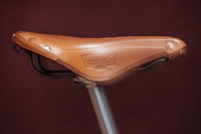 自転車 nukeproof saddle/grip Bronze color