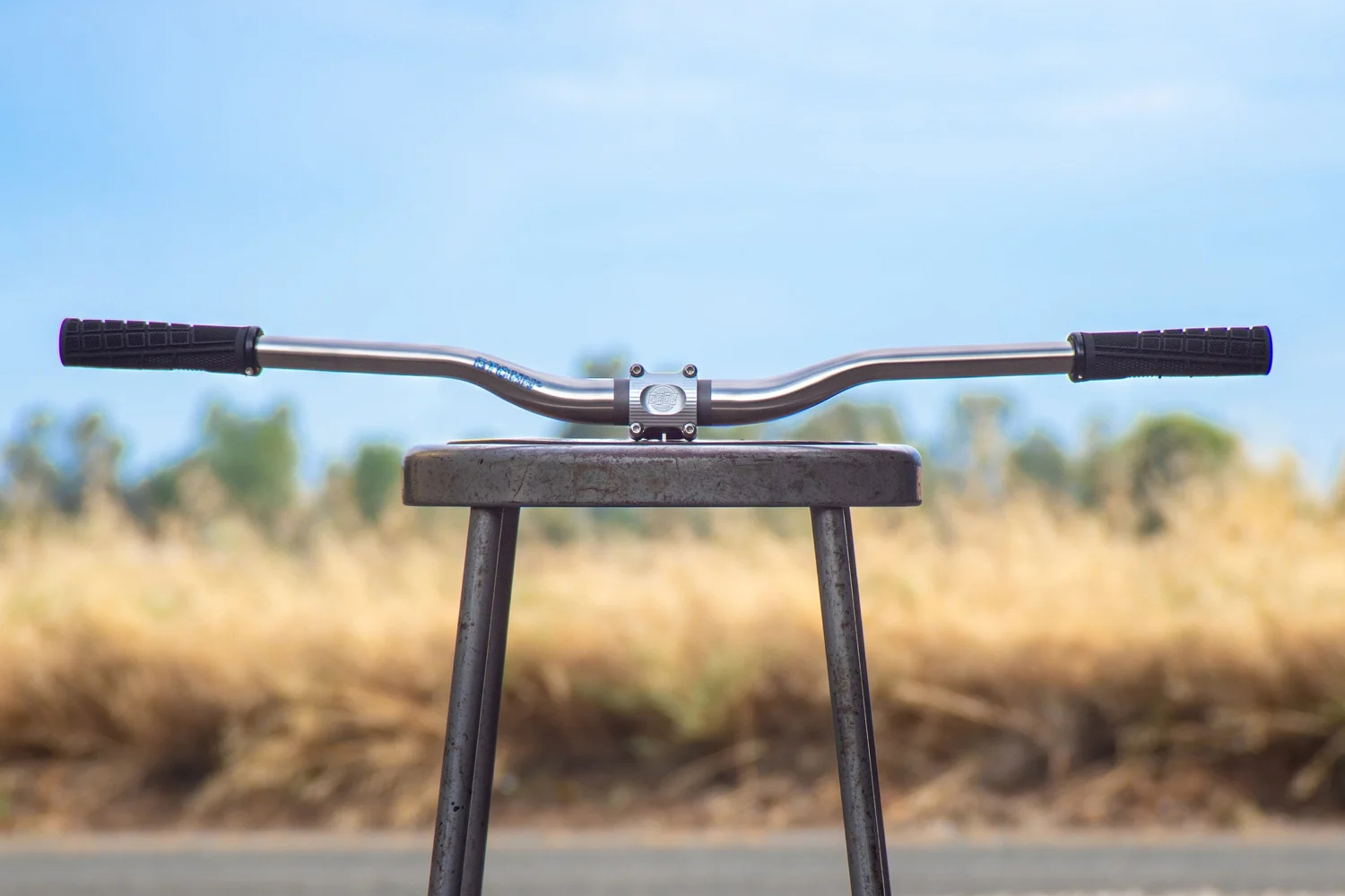 BTCHN Bikes 31.8mm Ti Low Riser Bars 13° | The Radavist | A group