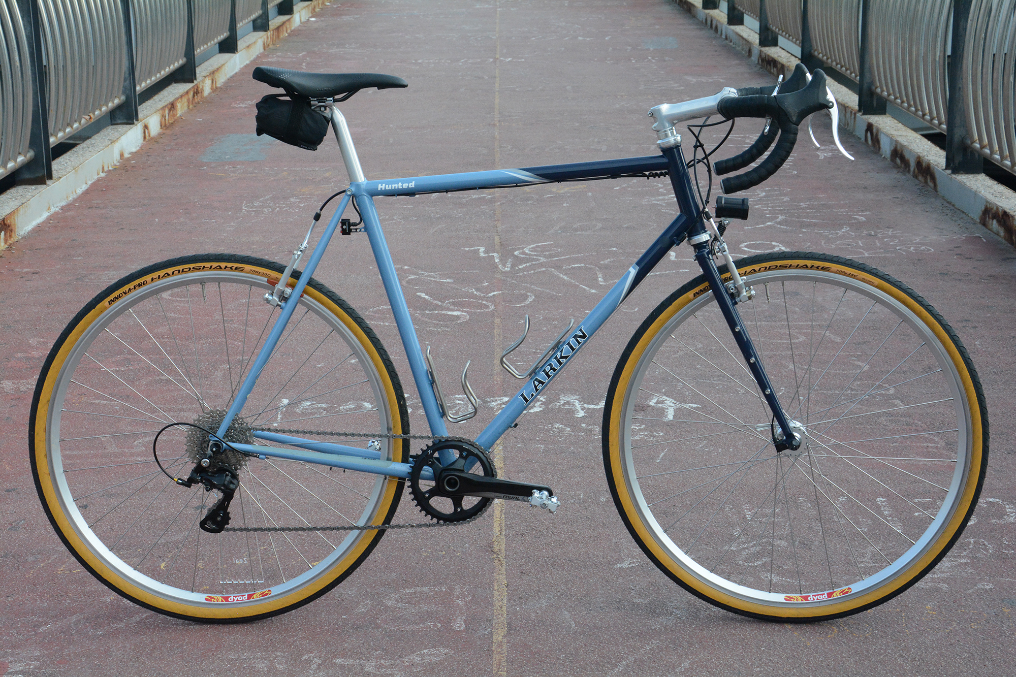 Readers’ Rides: Kai’s Larkin Cycles “Giant Hunter” All Road – John Watson