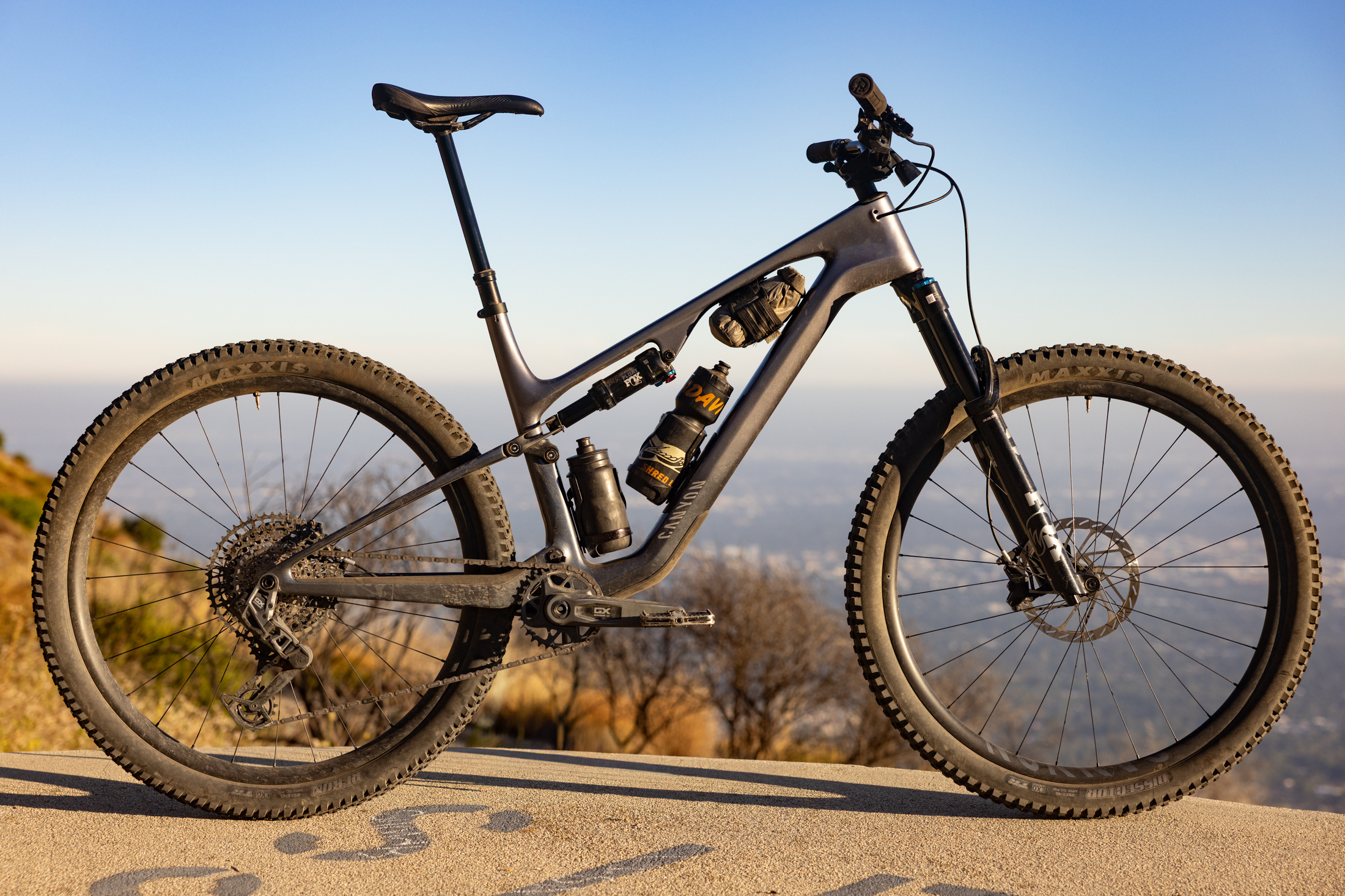 Gevenalle's New Dirt-Ready GX Shifters | The Radavist | A group of