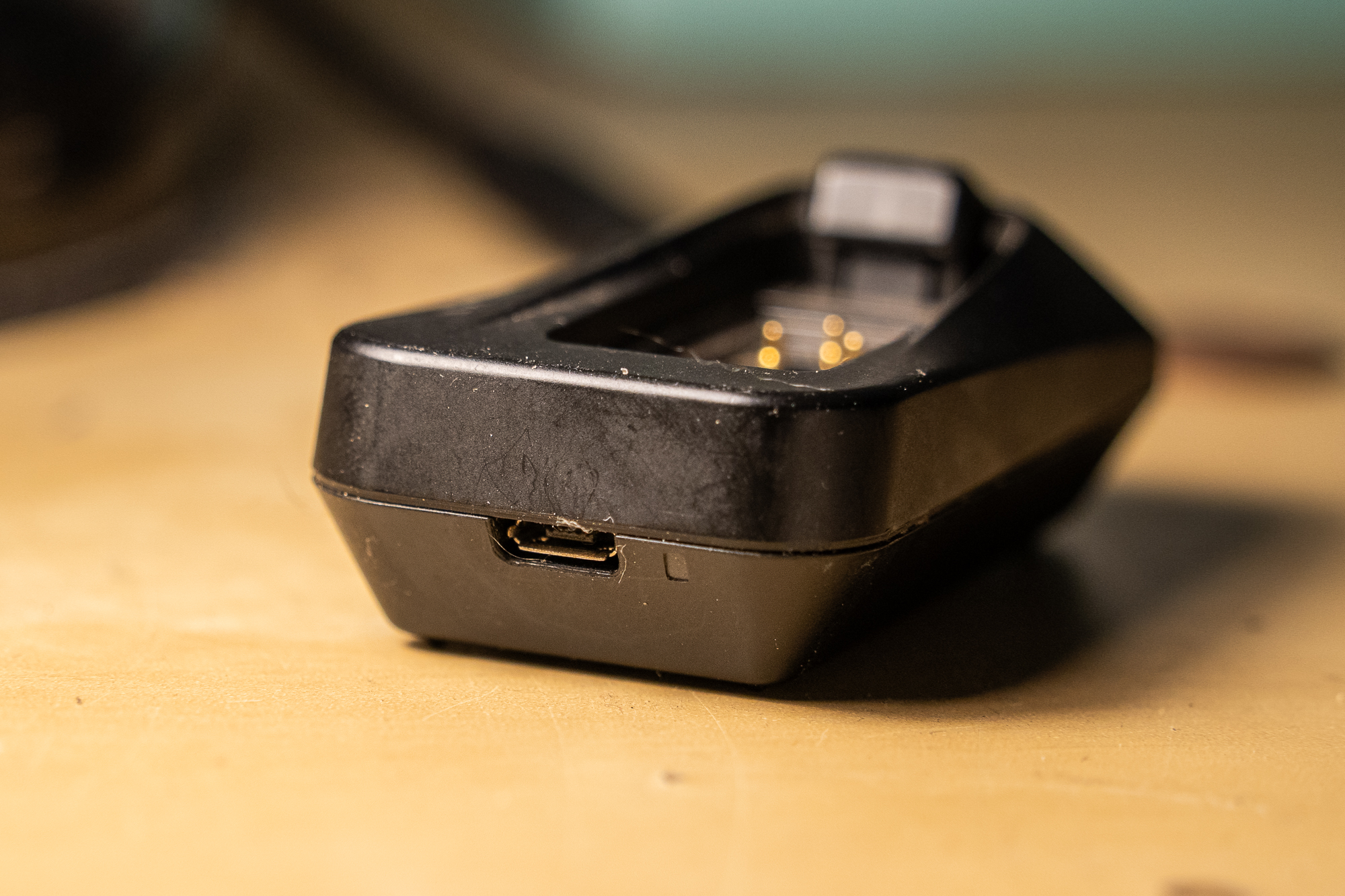 The SRAM AXS Battery Charger Finally Updates To USB-C – Travis
