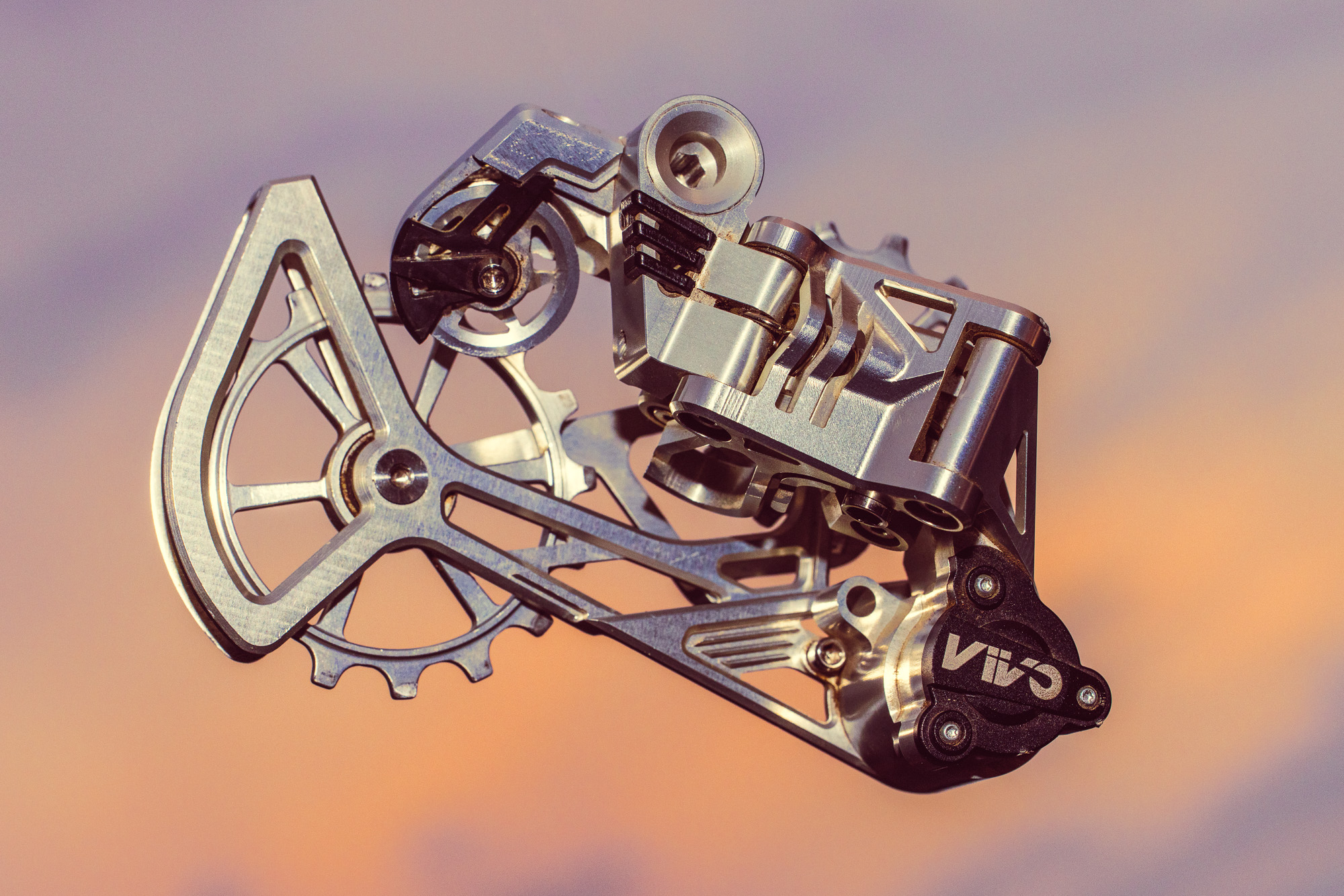 Vivo XC Air Derailleur and Linear Shifter Review: Ex Machina